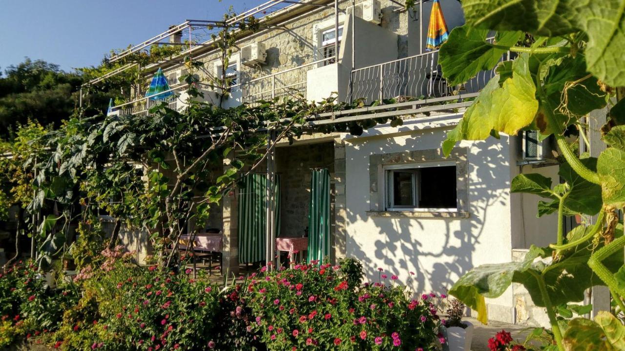 טיווט Apartmani Bosco מראה חיצוני תמונה